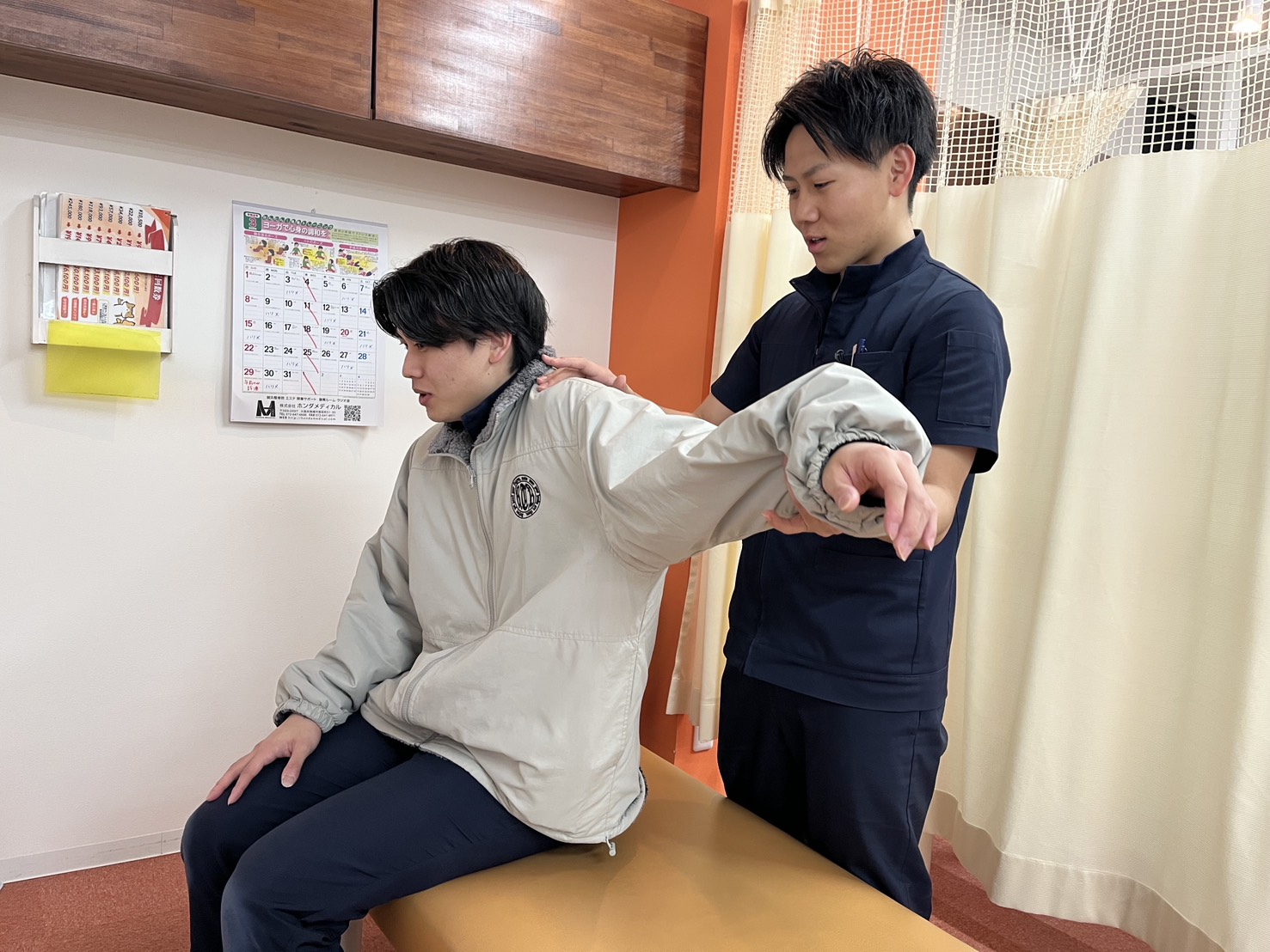 整骨院でのカウンセリング風景